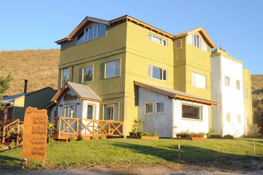 Del Nomade Hosteria Ecologica Puerto Piramides Exterior photo